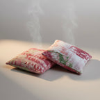 Compresas térmicas pequeñas para manos con diseño artesanal, ideales para aliviar artritis y mantener las manos tibias con calor natural.
